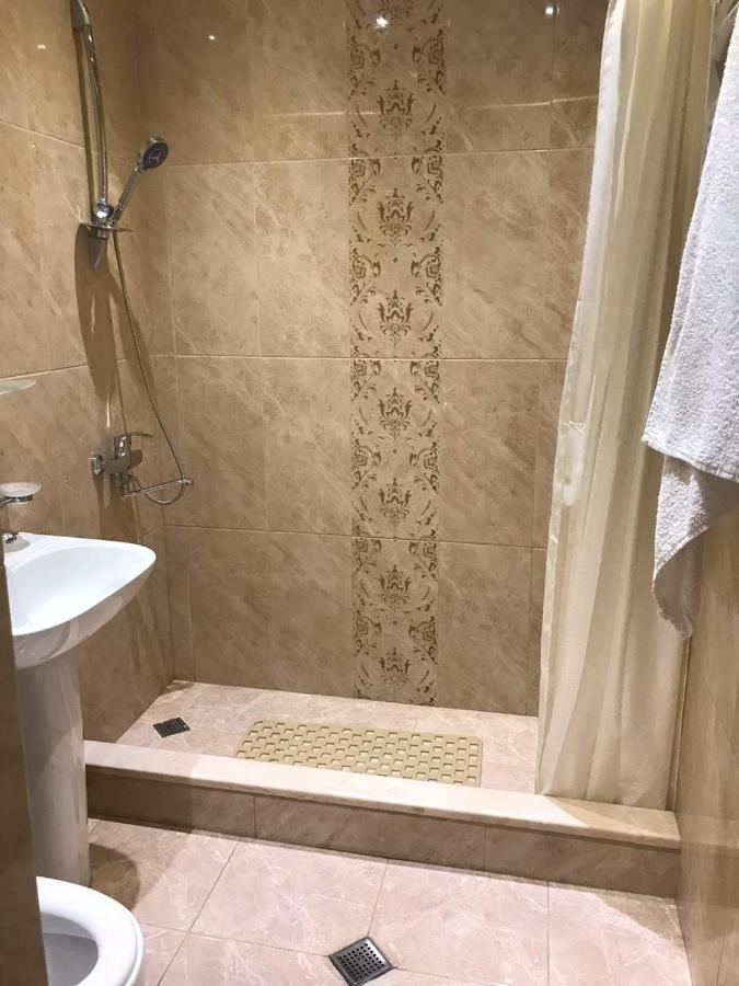 Rustaveli Apartment City Centre Τυφλίδα Εξωτερικό φωτογραφία
