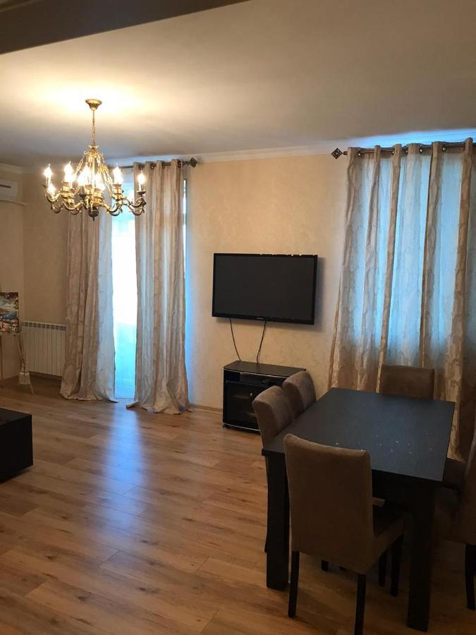 Rustaveli Apartment City Centre Τυφλίδα Εξωτερικό φωτογραφία