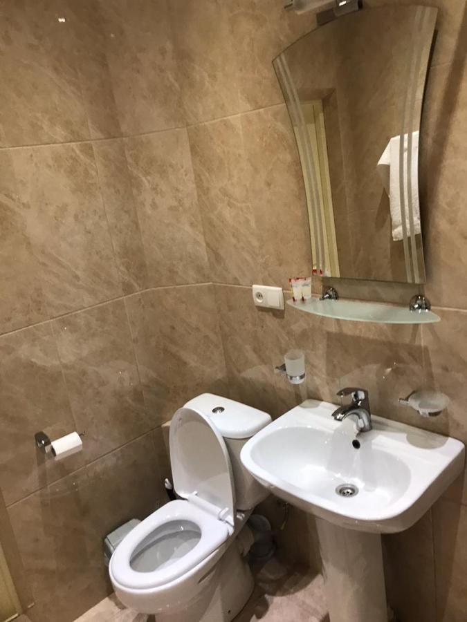 Rustaveli Apartment City Centre Τυφλίδα Εξωτερικό φωτογραφία