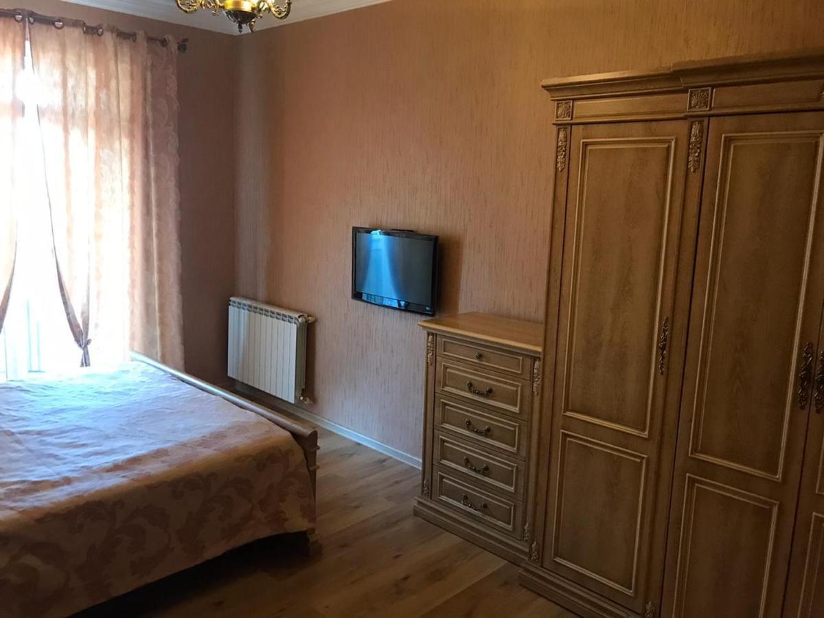 Rustaveli Apartment City Centre Τυφλίδα Εξωτερικό φωτογραφία