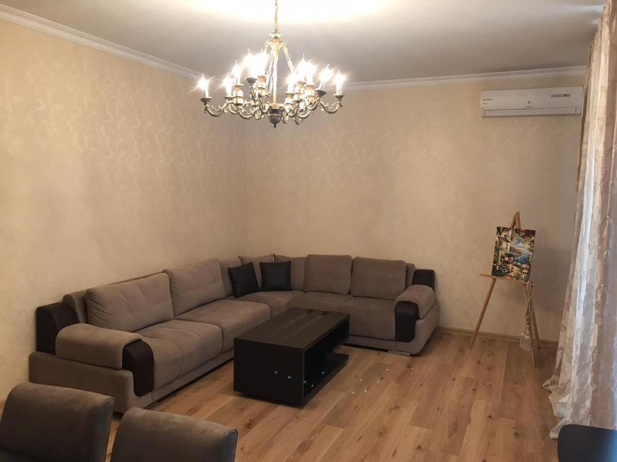Rustaveli Apartment City Centre Τυφλίδα Εξωτερικό φωτογραφία