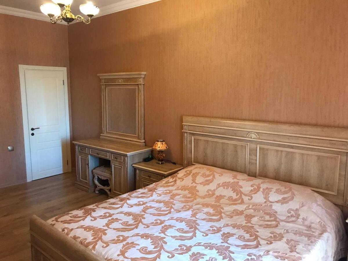 Rustaveli Apartment City Centre Τυφλίδα Εξωτερικό φωτογραφία